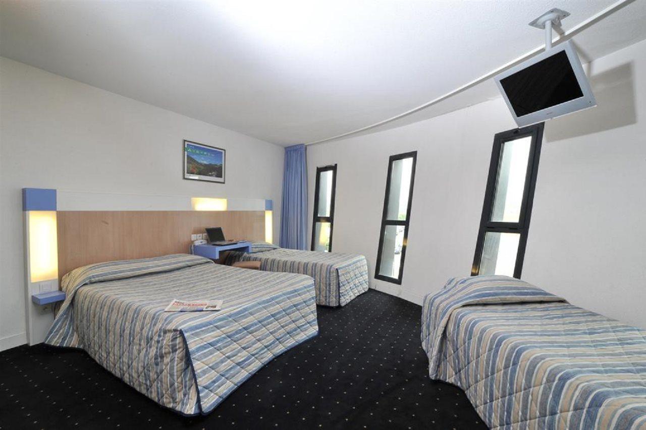 The Originals Access, Hotel Millau Sud Л'Опитале-дю-Ларзак Экстерьер фото
