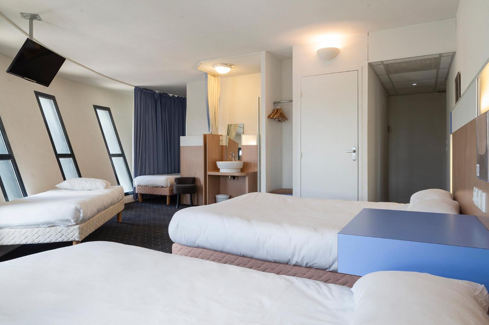The Originals Access, Hotel Millau Sud Л'Опитале-дю-Ларзак Экстерьер фото