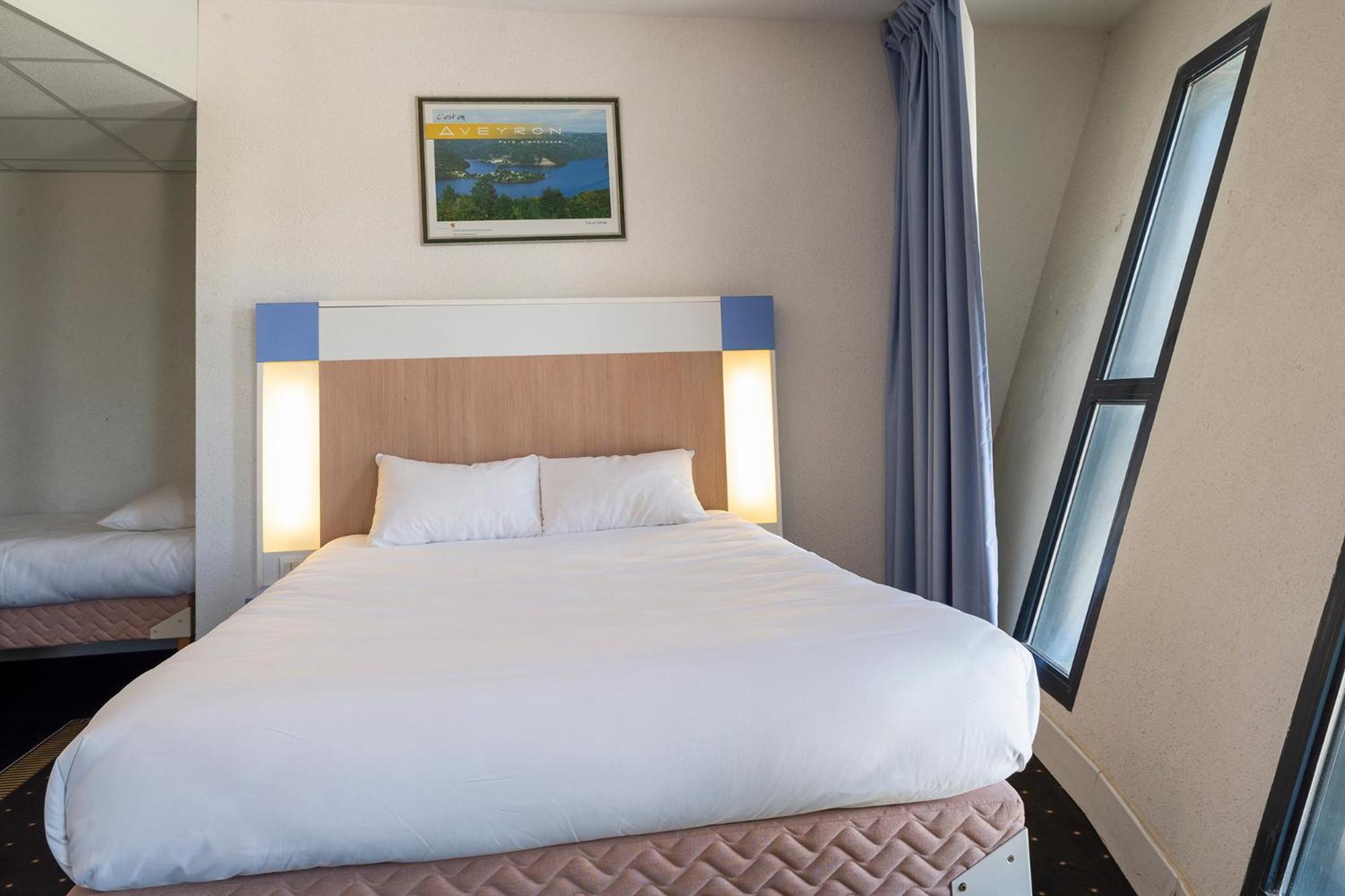 The Originals Access, Hotel Millau Sud Л'Опитале-дю-Ларзак Экстерьер фото
